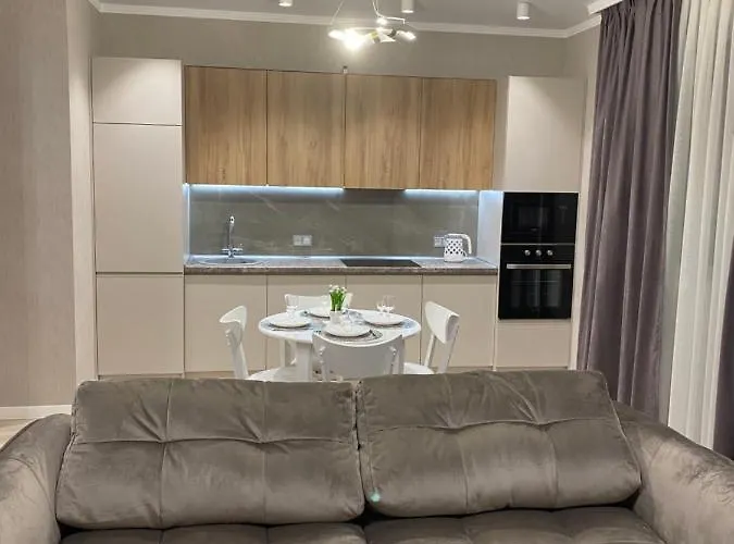 In Arcadia Cadorr 51 Apartman Odessza